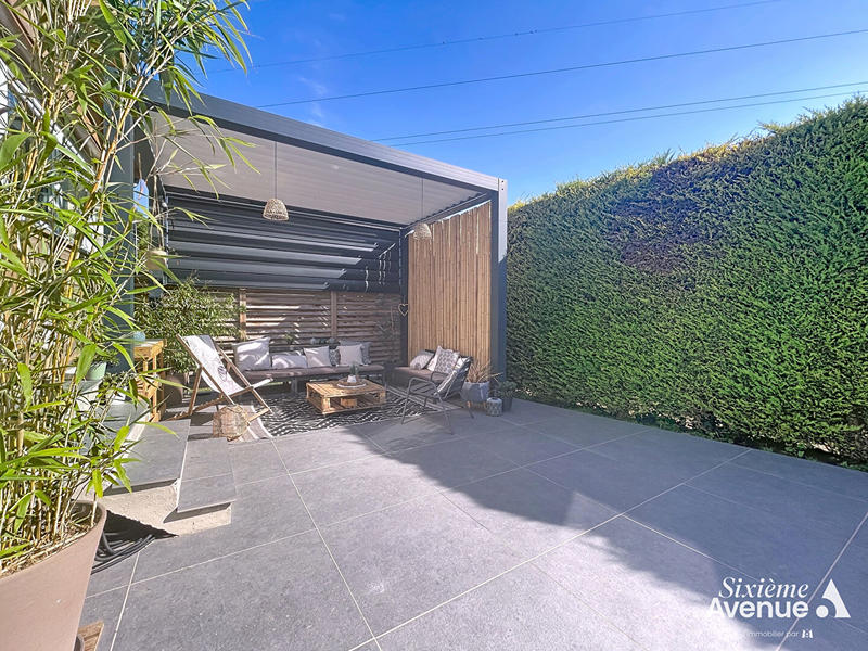 Maison - 127 m² - 5 pièces