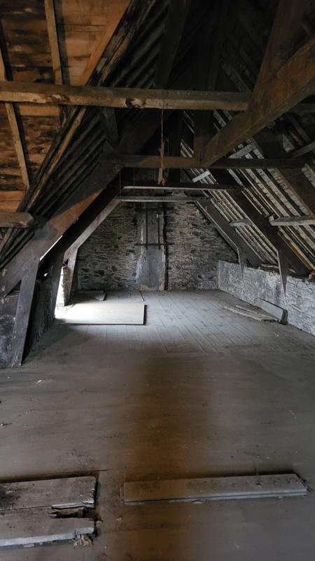 Maison - 182 m² - 11 pièces