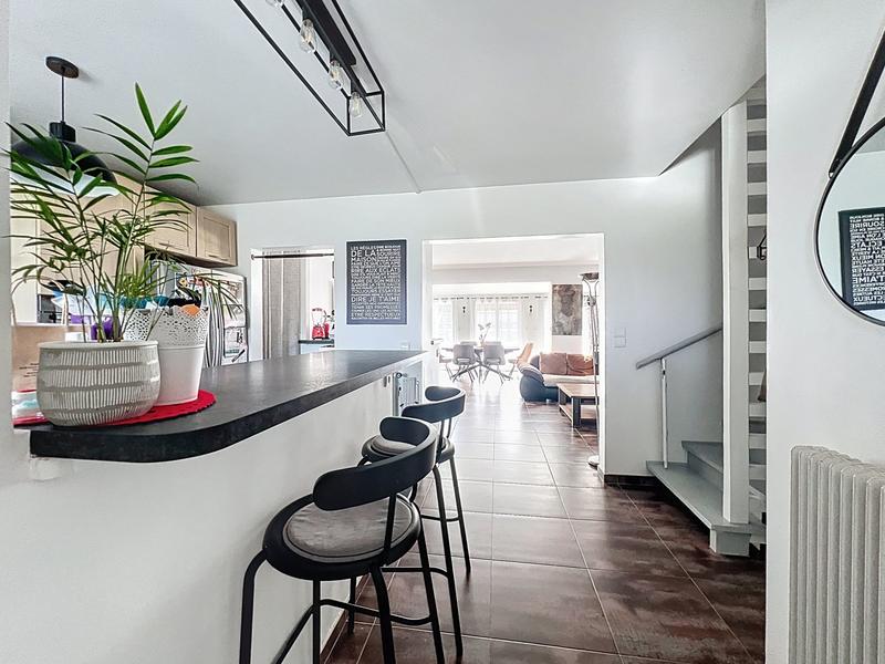 Maison - 124 m² - 7 pièces