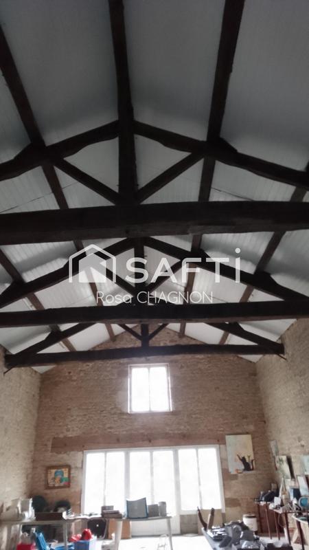 Maison - 313 m² - 2 pièces