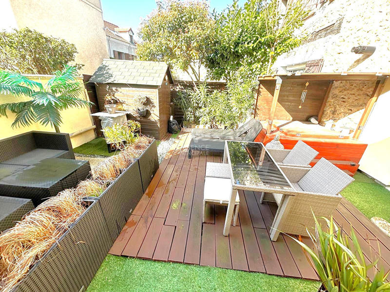 Appartement - 61 m² - 3 pièces