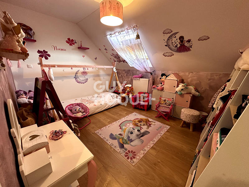 Maison - 146 m² - 9 pièces