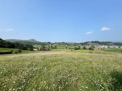 Terrain - 1 400 m²