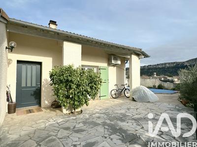 Maison - 107 m² - 6 pièces