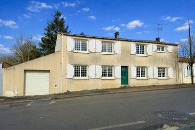 Maison - 170 m² - 5 pièces