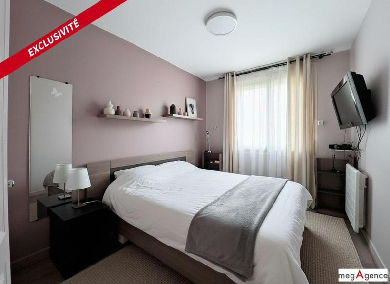 Maison traditionnelle - 90 m² - 4 pièces