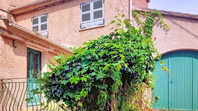 Maison de village - 111 m² - 5 pièces