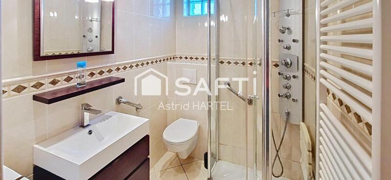 Maison - 140 m² - 6 pièces