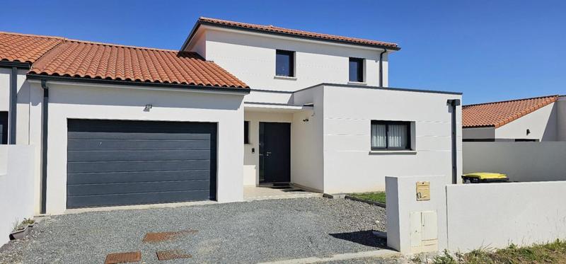 Pavillon - 141 m² - 6 pièces