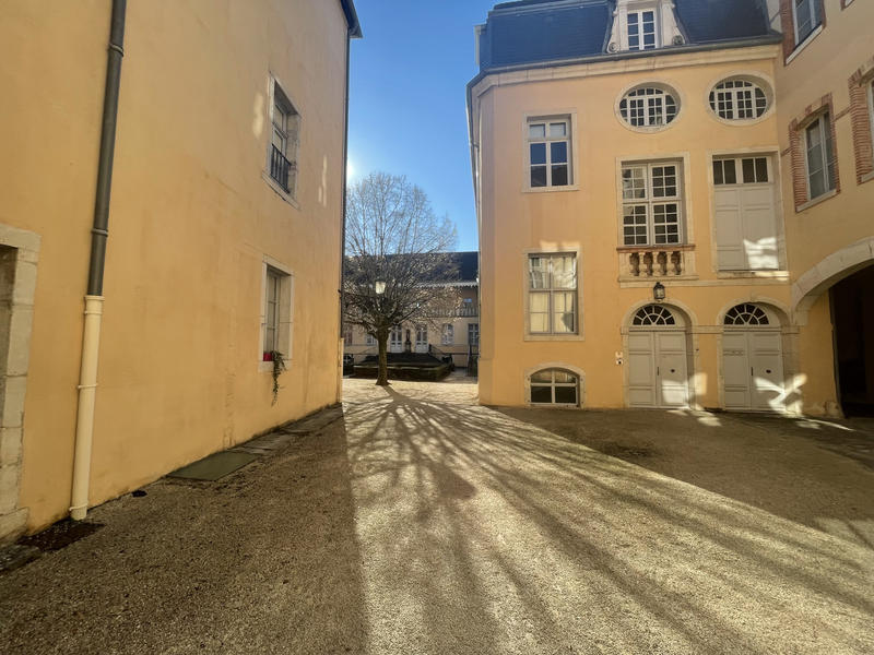 Appartement - 52 m² - 1 pièce