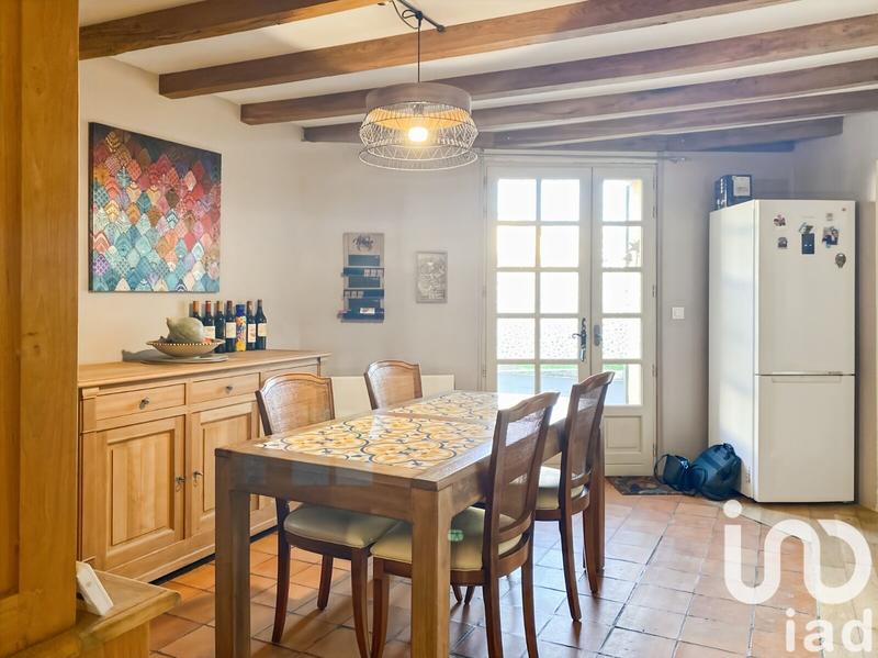 Maison - 198 m² - 6 pièces