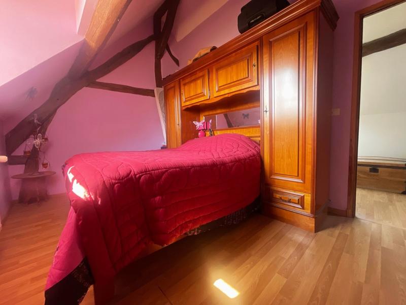 Maison - 198 m² - 10 pièces