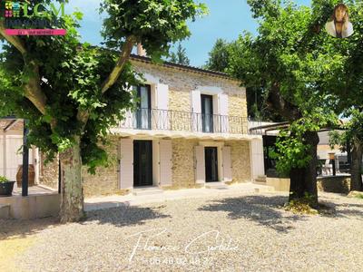 Maison - 186 m² - 6 pièces