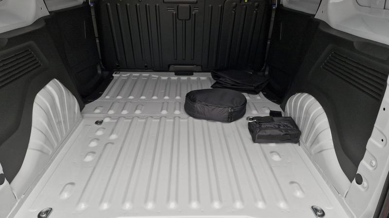 Peugeot Partner Electrique m 800 kg 136 ch Batterie 50 kwh