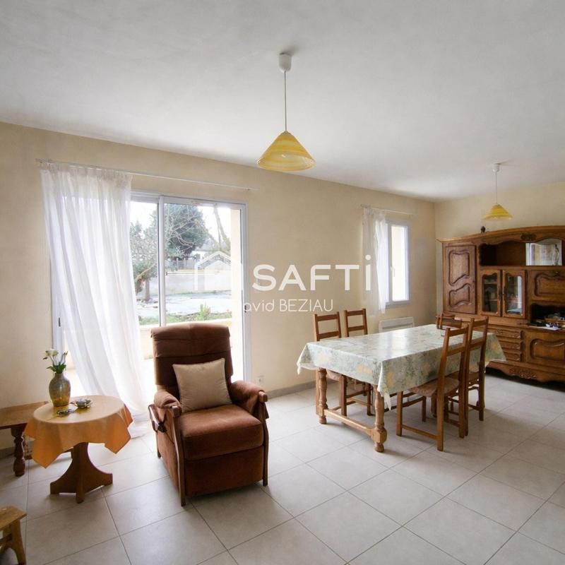 Maison - 90 m² - 5 pièces