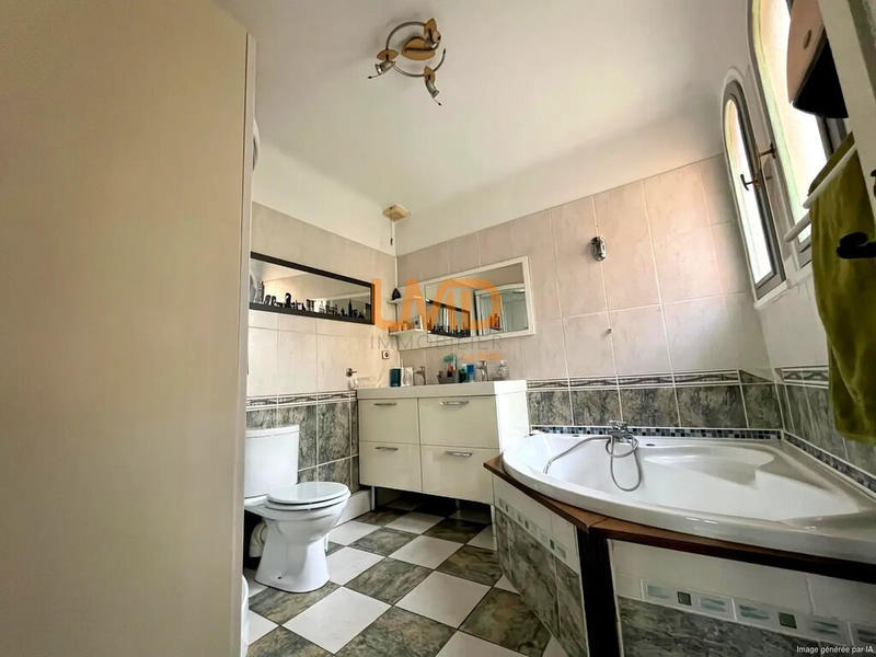 Maison - 160 m² - 8 pièces