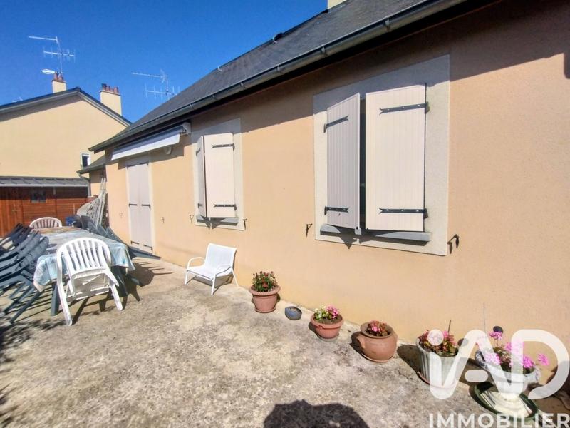 Maison - 90 m² - 4 pièces