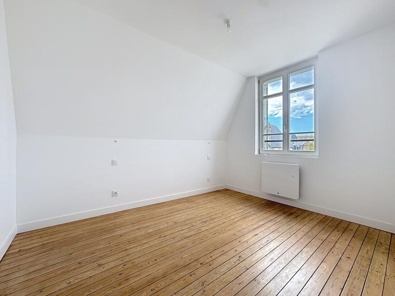 Maison - 141 m² - 7 pièces