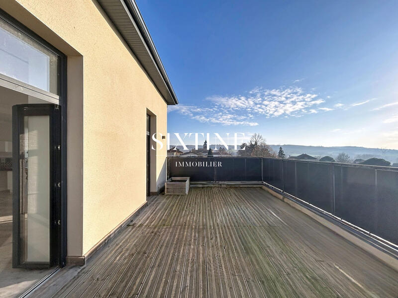 Appartement - 135 m² - 5 pièces