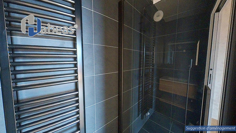 Appartement - 89 m² - 4 pièces