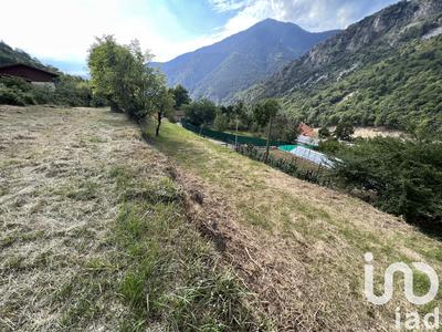 Terrain - 1 001 m²