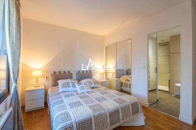 Propriété - 173 m² - 6 pièces