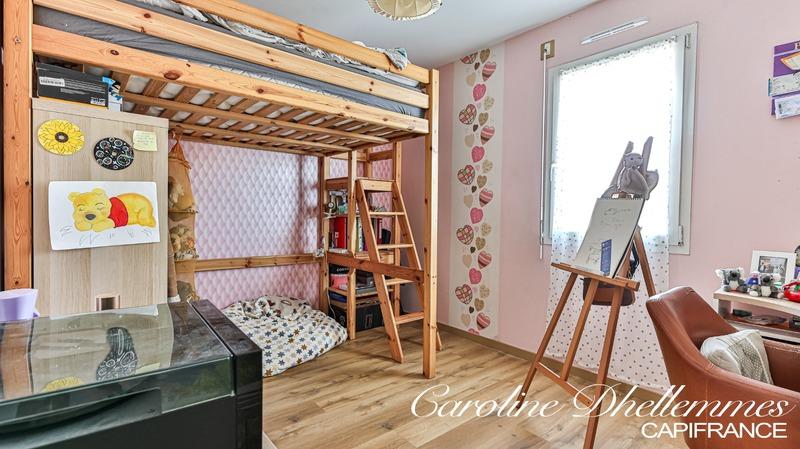 Maison - 144 m² - 7 pièces