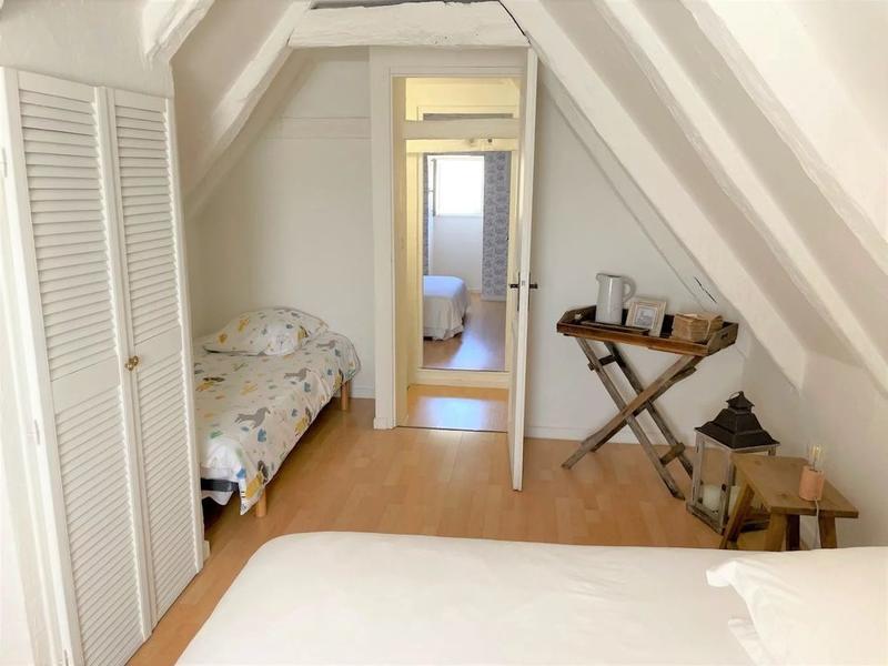 Maison de village - 209 m² - 8 pièces