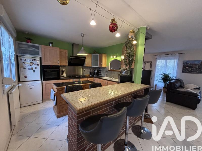 Maison - 98 m² - 4 pièces