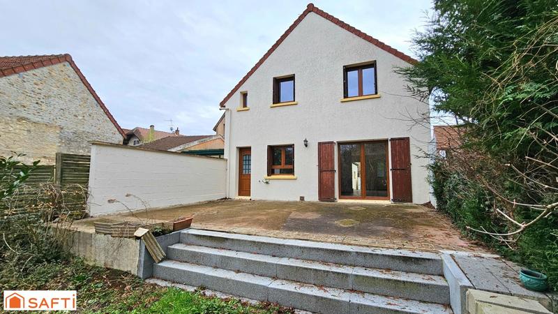 Maison - 135 m² - 5 pièces