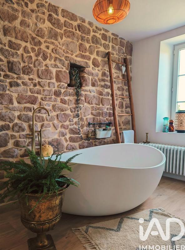 Ferme - 222 m² - 8 pièces