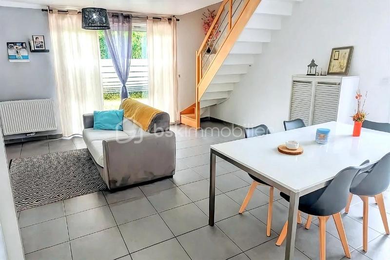 Maison - 109 m² - 6 pièces