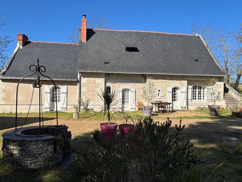 Demeure - 206 m² - 7 pièces