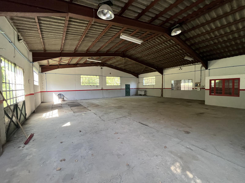 Propriété - 176 m² - 10 pièces