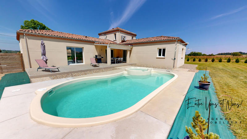 Maison contemporaine - 165 m² - 7 pièces