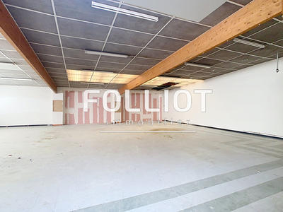 Local commercial - 419 m²