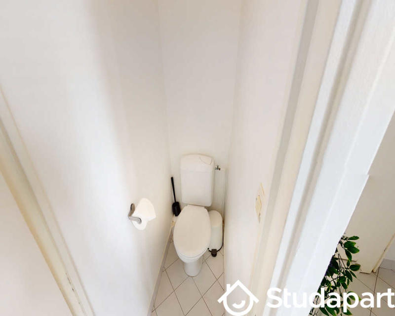 Chambre - 90 m² - 1 pièce