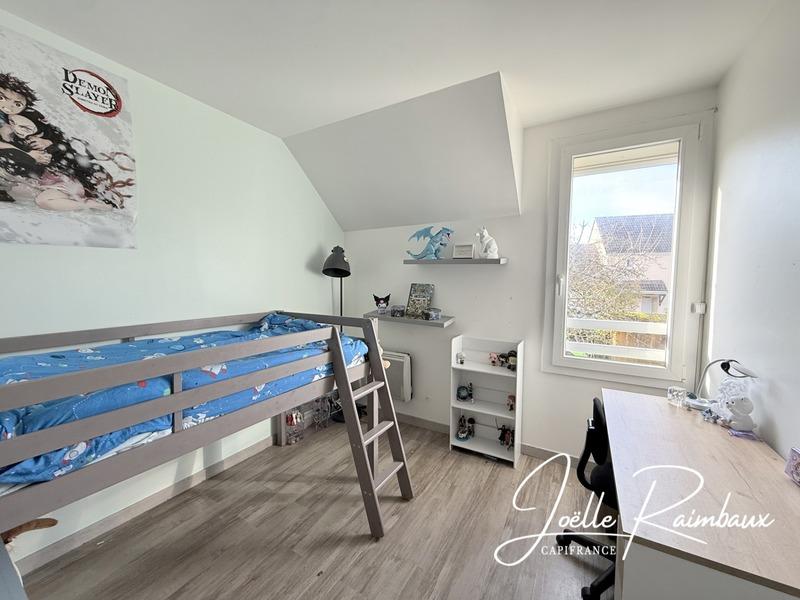 Maison - 90 m² - 5 pièces