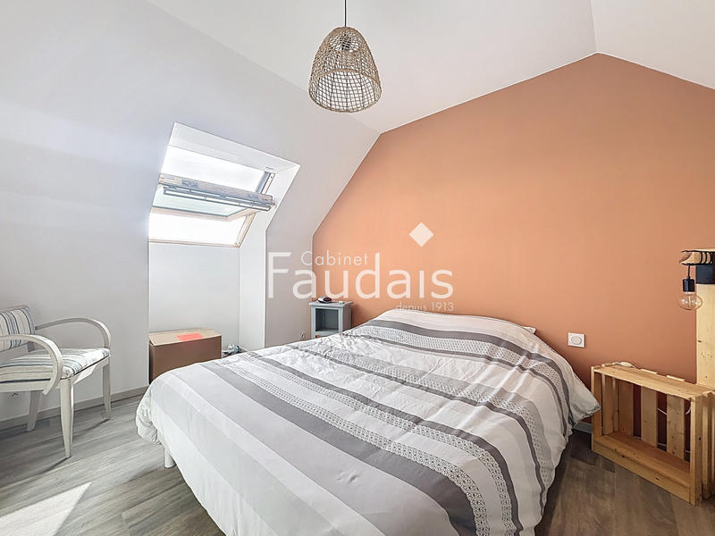 Maison - 122 m² - 6 pièces