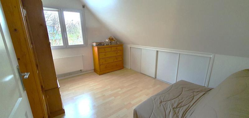 Pavillon - 160 m² - 6 pièces