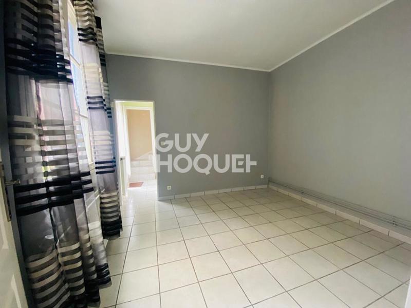 Immeuble - 294 m² - 10 pièces