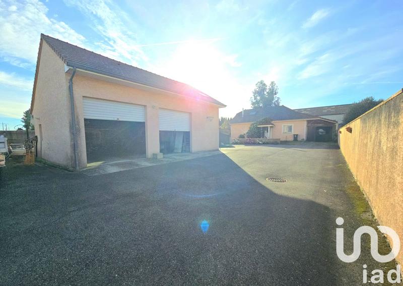 Maison - 178 m² - 8 pièces