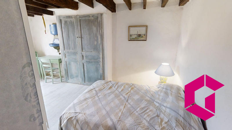 Maison - 306 m² - 14 pièces