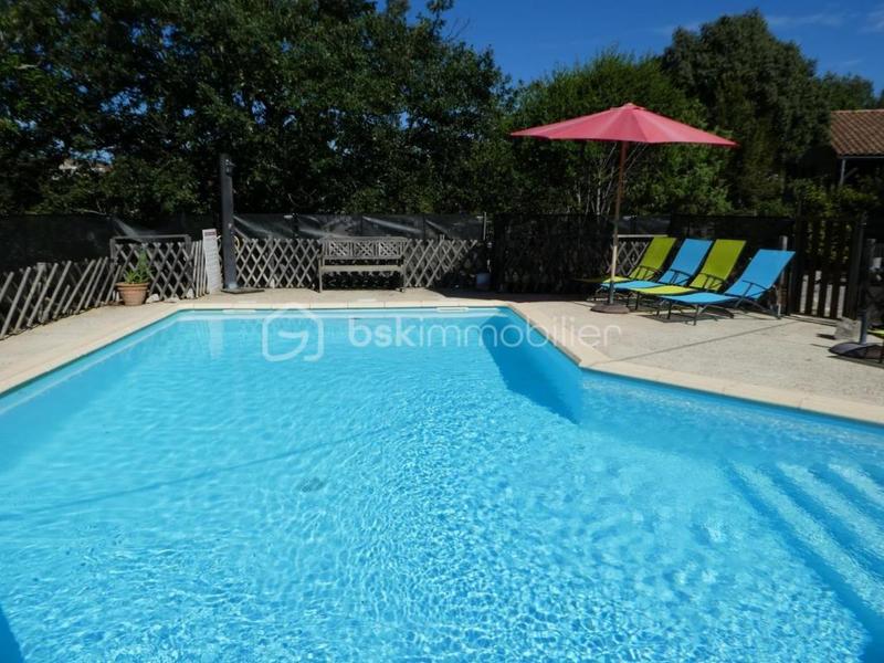 Maison en pierre - 225 m² - 14 pièces