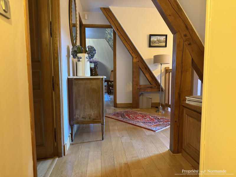 Maison ancienne - 131 m² - 6 pièces