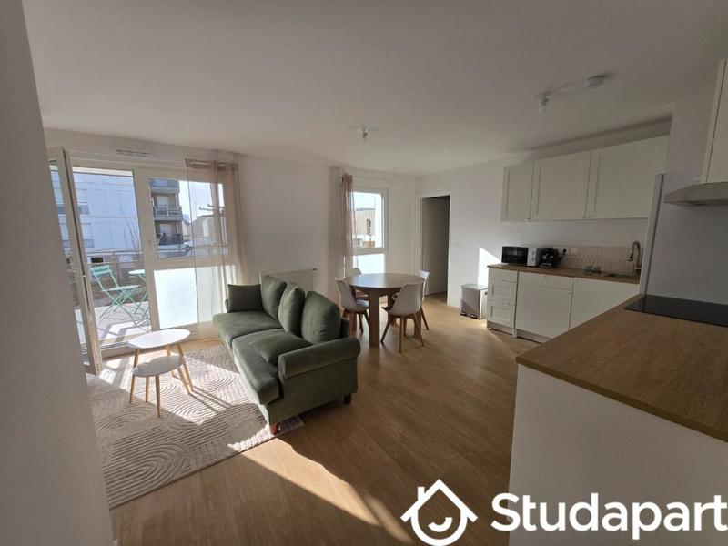 Chambre - 10 m² - 1 pièce