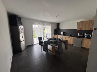 Maison - 105 m² - 4 pièces