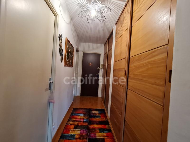 Appartement - 49 m² - 2 pièces