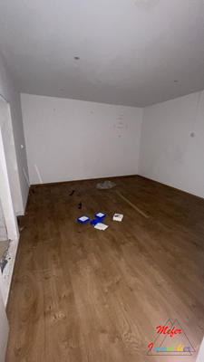 Local commercial - 110 m² - 4 pièces