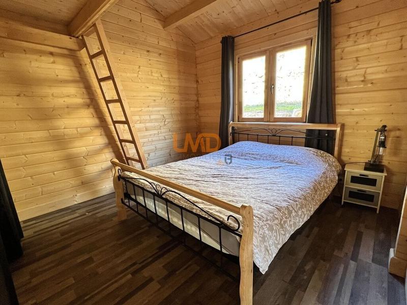 Maison de bois - 75 m² - 3 pièces